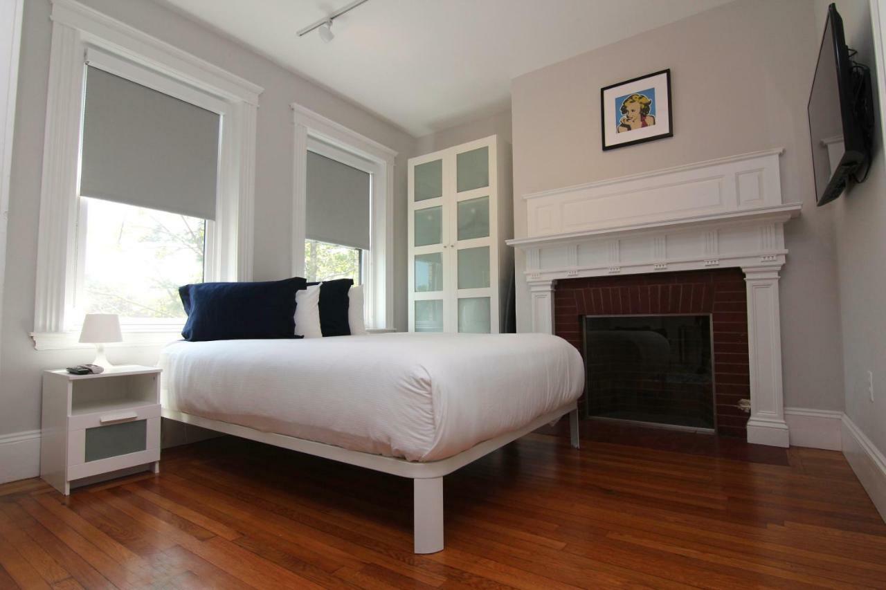 Large Studio W/ Queen And Sofa Bed..#38 Brookline Exterior foto